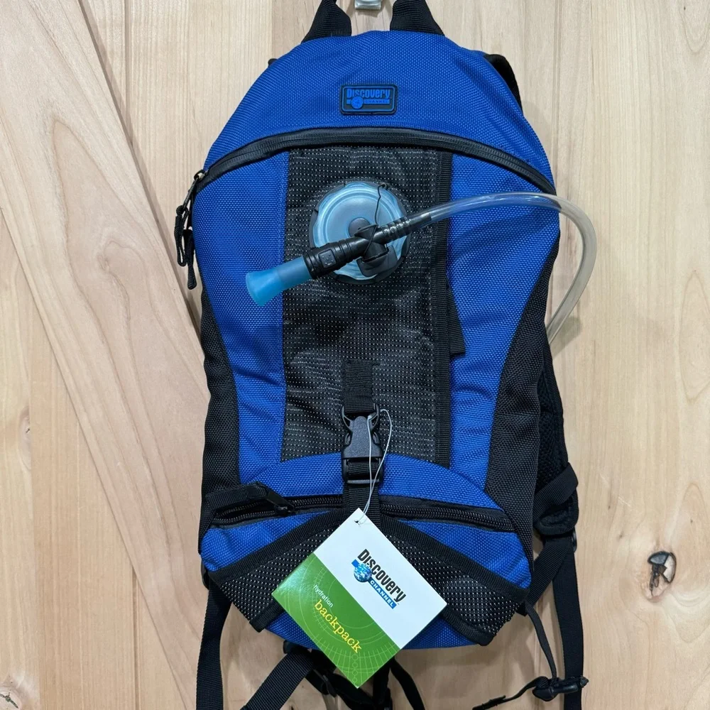 Discovery Channel Hydration Backpack NWT! Blue Camping Hiking Hydropak